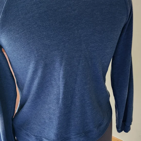 Star Wars Blue Graphic Crop Long Sleeve Sweatshirt - Picture 4 of 5